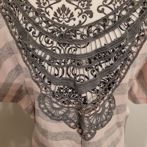 Spoiled Crop top open back top - Picture 5 of 8